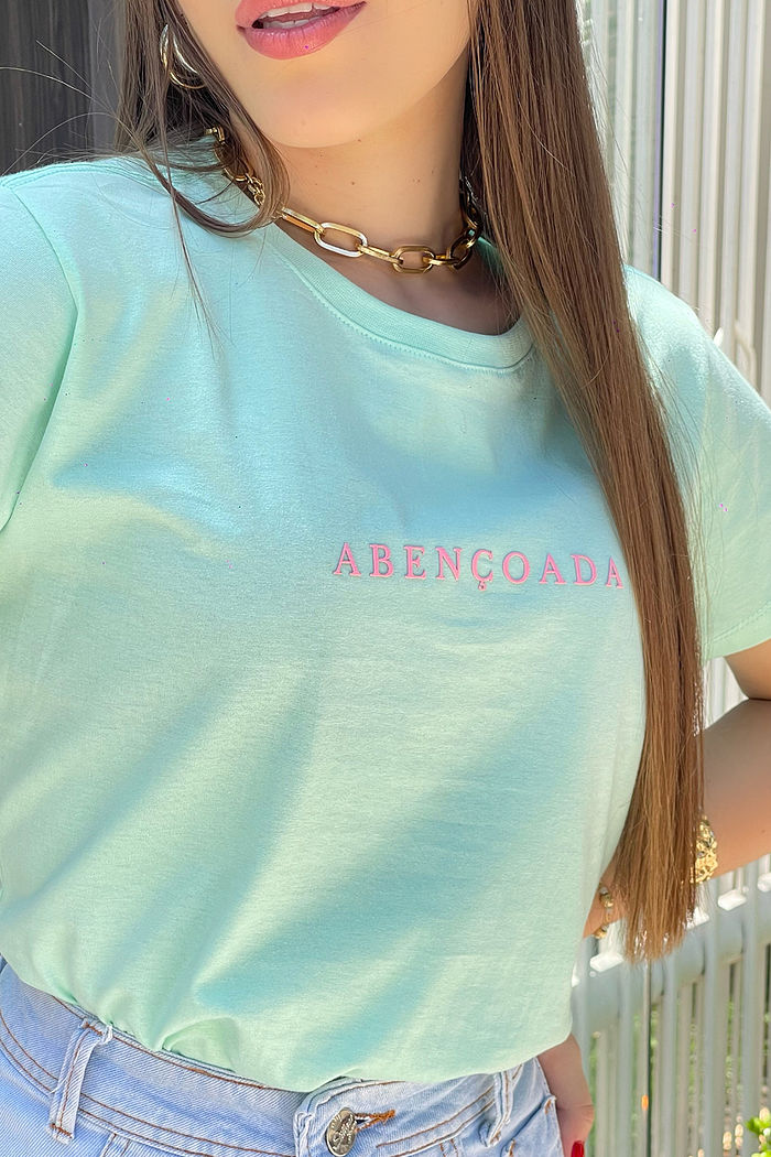 T-Shirt Abençoada AR - Verde Claro