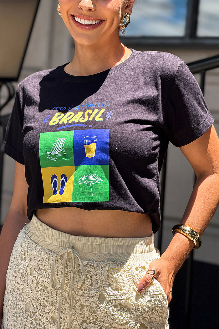 T-Shirt Isso é a cara do Brasil DTF - Preto