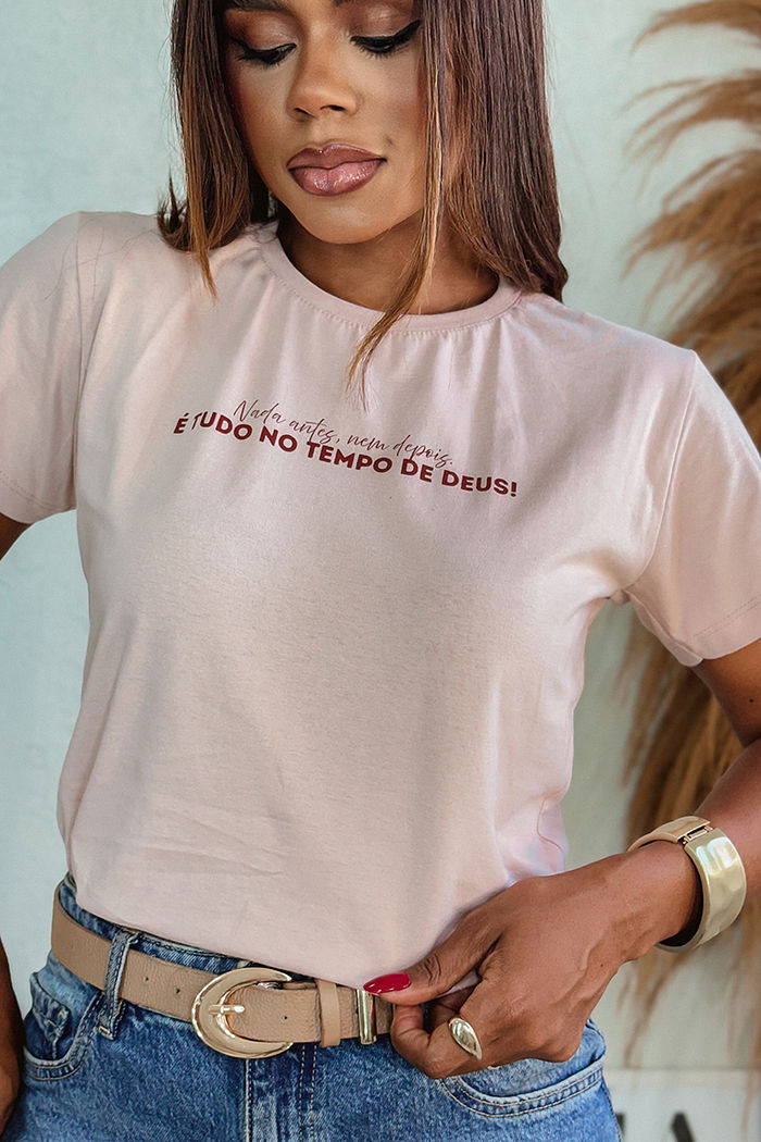 T-Shirt É tudo no tempo de Deus - Bege