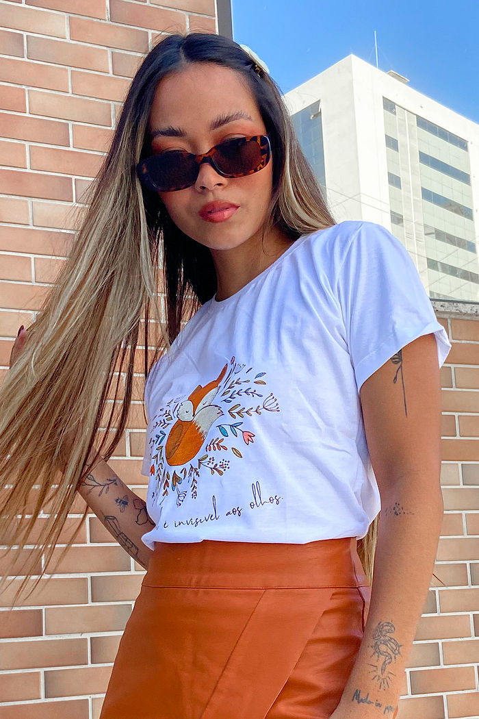 T-Shirt O Essencial é invisível aos olhos - Branco