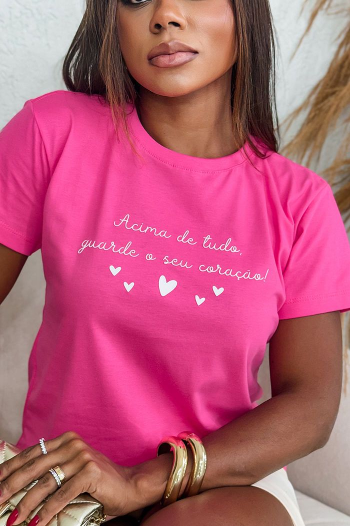 T-Shirt Acima de tudo, guarda o seu coração AR - Barbie