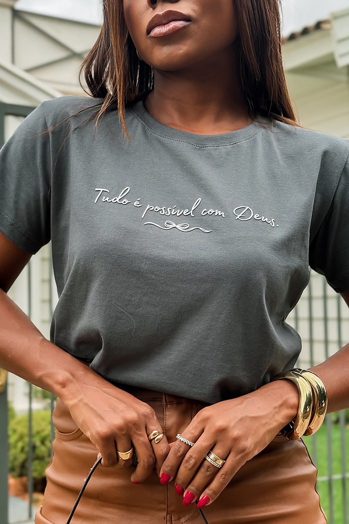 T-Shirt Tudo é possível em Deus AR - Chumbo