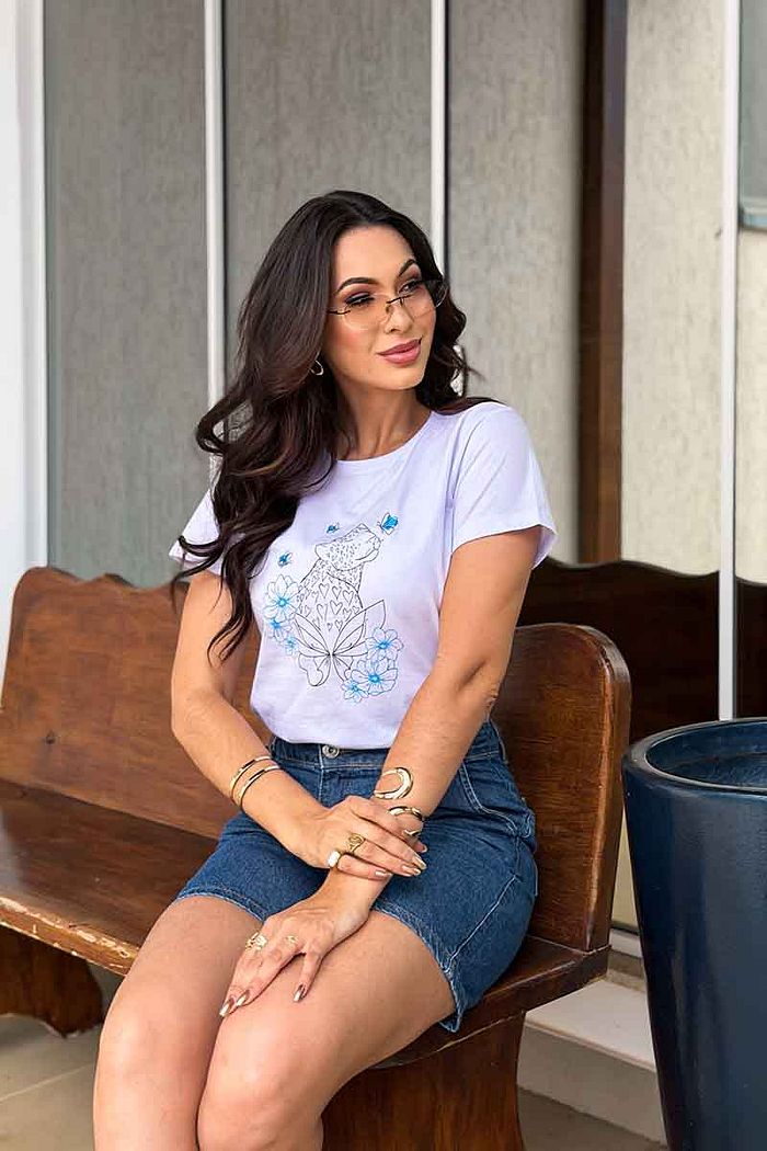 T-Shirt Onça e Borboleta - Branco
