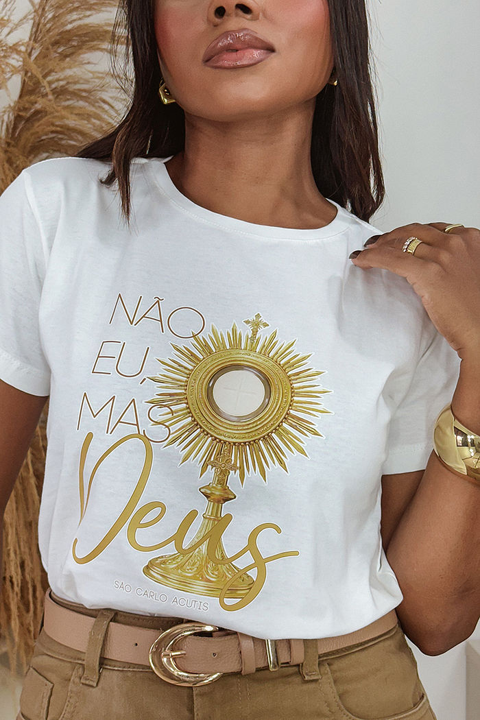 T-Shirt Não eu, mas Deus DTF - Neve