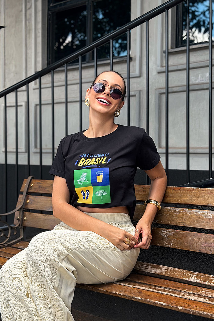 T-Shirt Isso é a cara do Brasil DTF - Preto