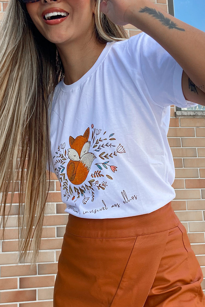 T-Shirt O Essencial é invisível aos olhos - Branco