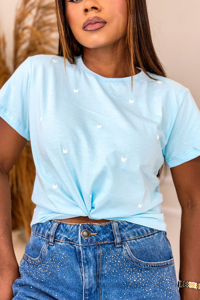 T-Shirt Borboletas poá - Azul Claro