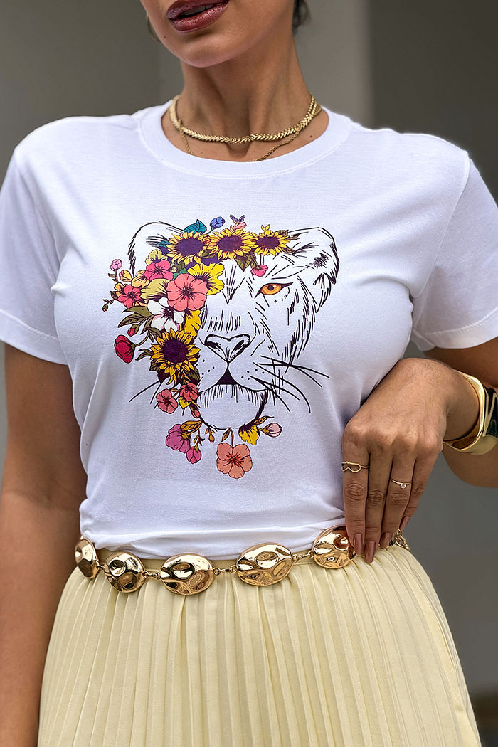 T-Shirt Leoa Flores DTF - Neve