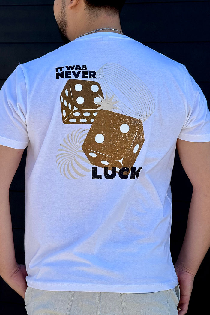 Max Tee Unissex It Was never luck DTF  - Neve