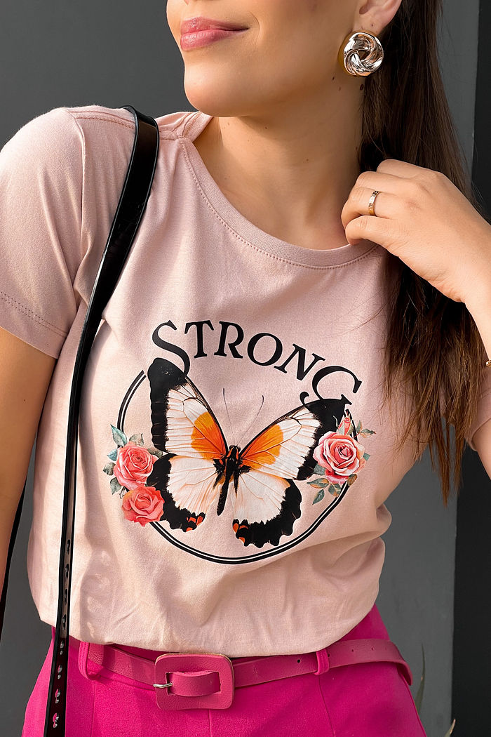 T-Shirt Strong Borboleta DTF - Chocoleite