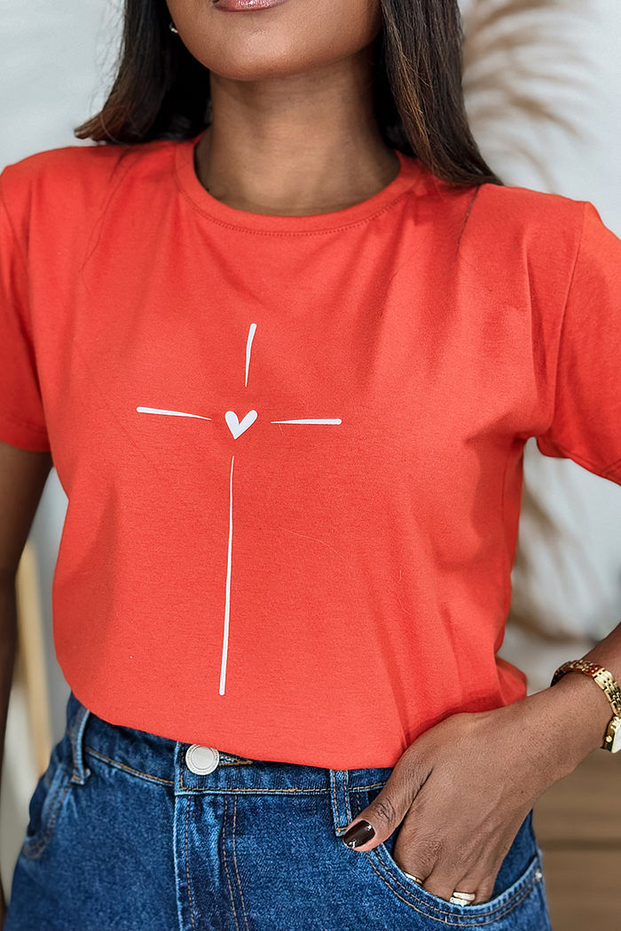 T-Shirt Cruz coração - Telha