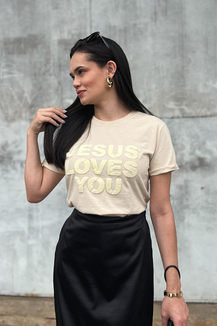 Tshirt Premium - Jesus Loves You - Bege