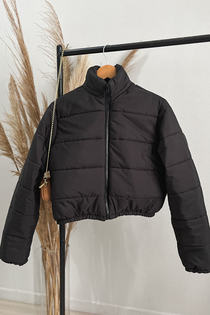 Jaqueta Puffer Meia Cereja - Preta