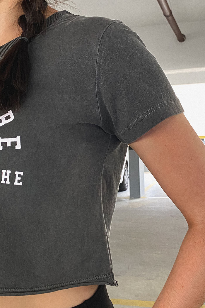 Cropped - Just Here for the pump - Cinza Estonado