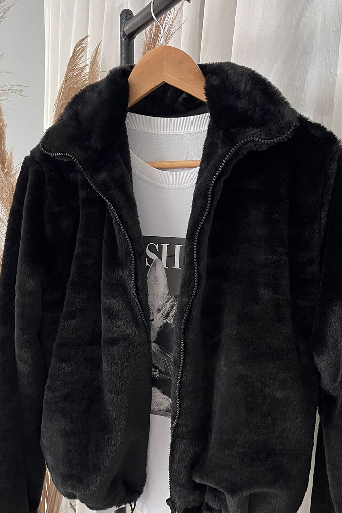 Casaco Teddy Longo - Preto