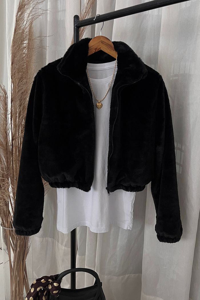 Casaco Teddy Curto - Preto