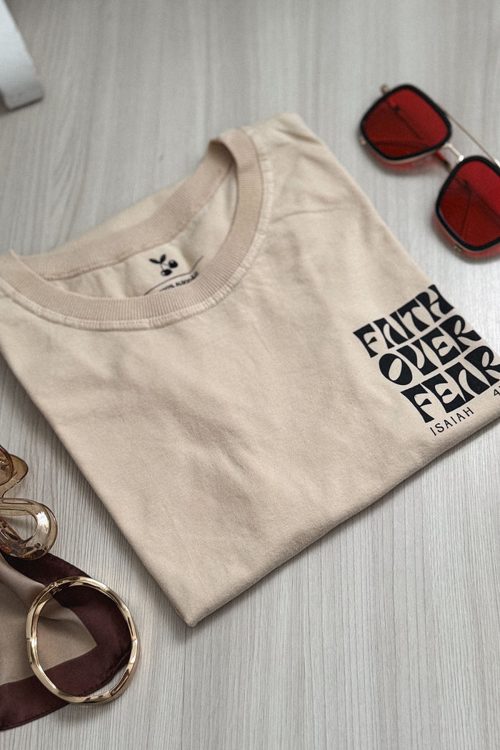 Tshirt Premium - Isaiah 41:10 - Areia