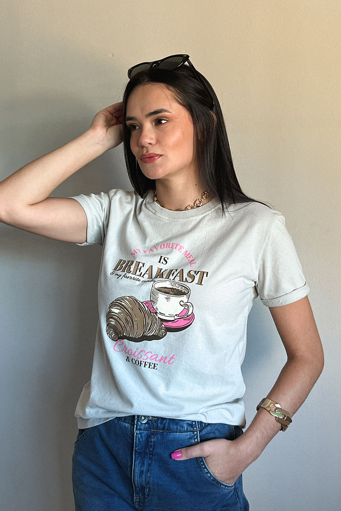 Tshirt Premium - Breakfast - Cinza Claro