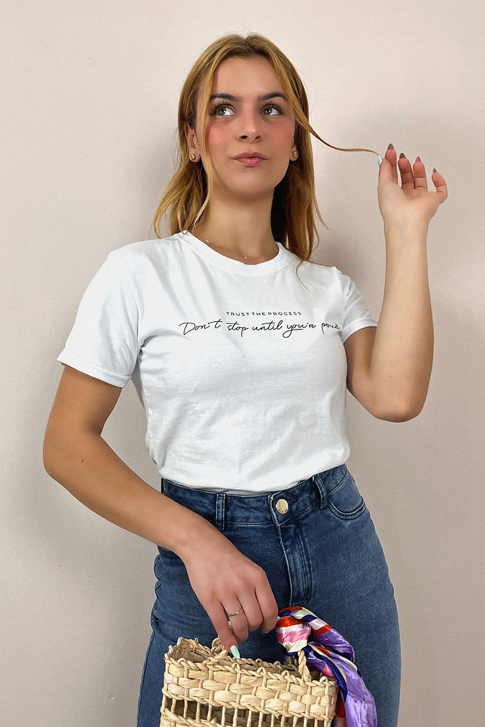 Tshirt Premium - Trust the Process - Branco