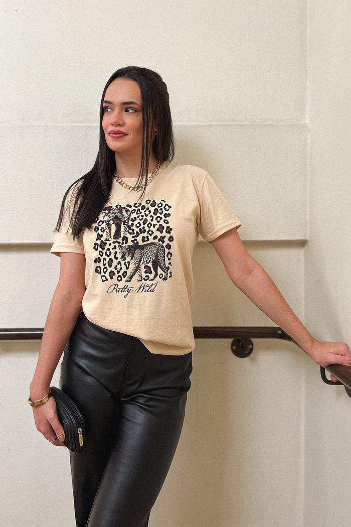 Tshirt Premium - Onça - Bege