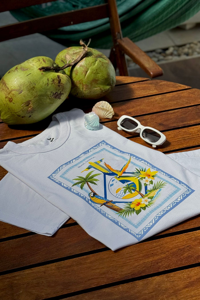 T-shirt Oversized - Brasil Tropical DTF - Branca