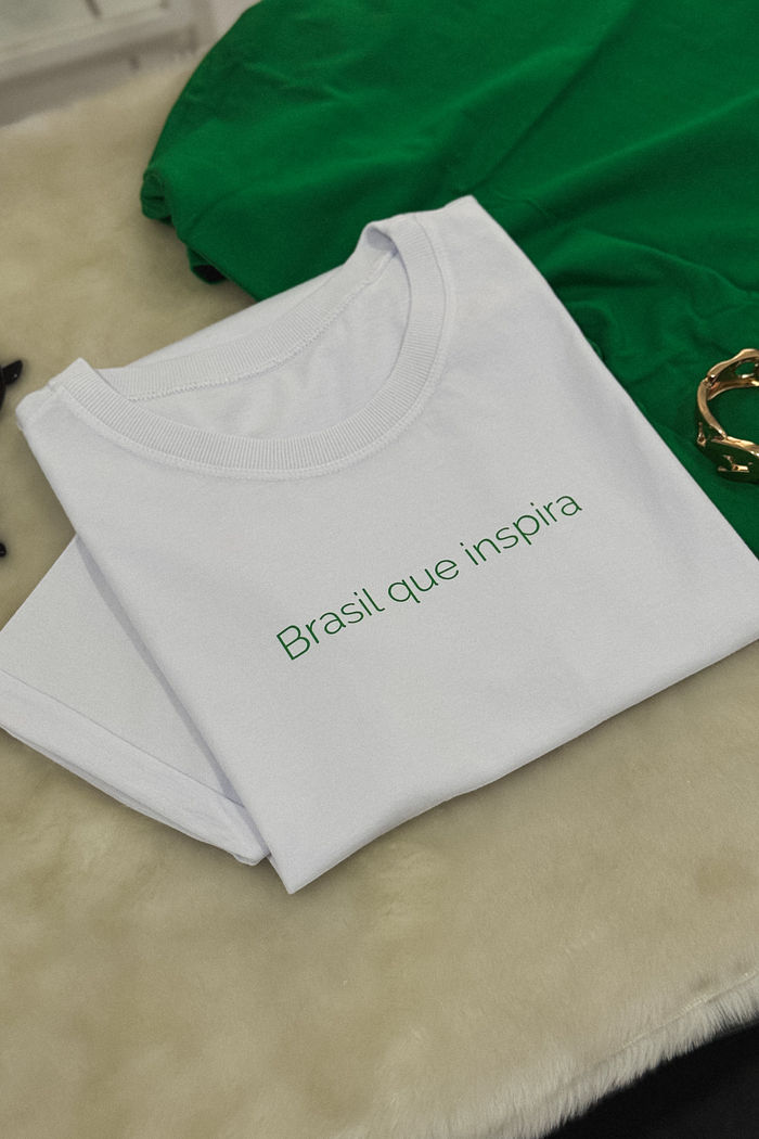 Tshirt Premium - Brasil que Inspira - Branca