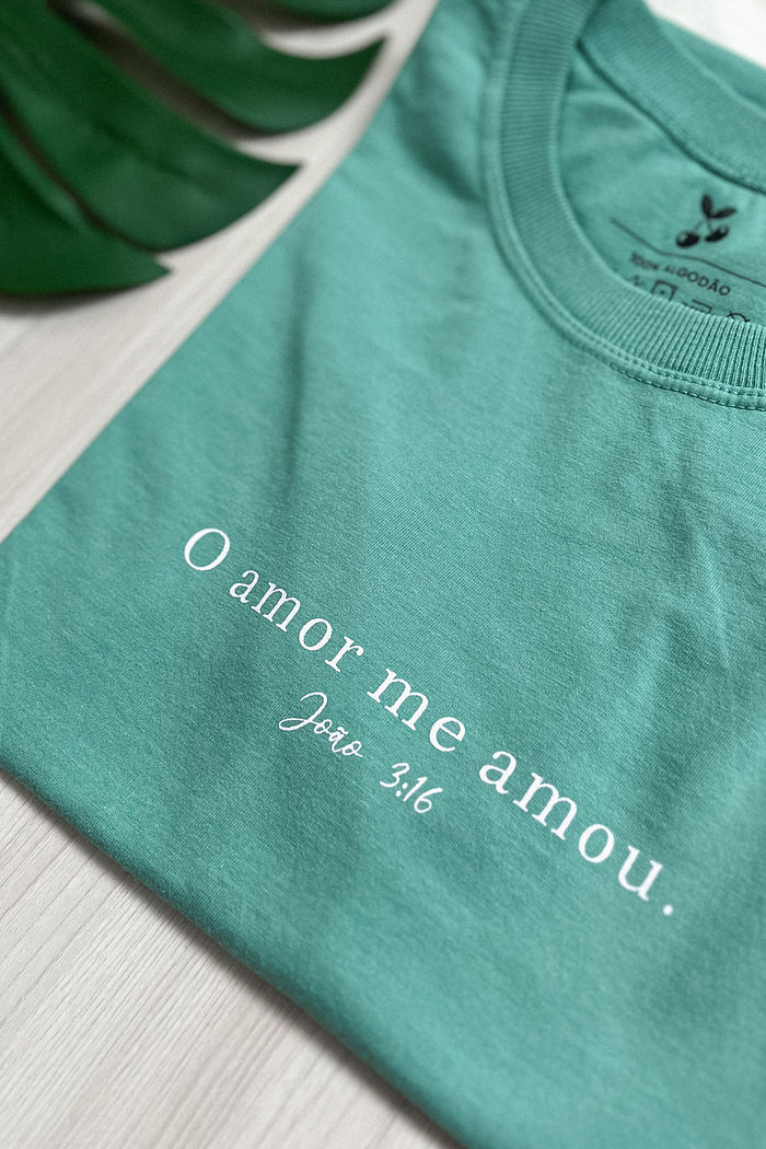 Tshirt Premium - O Amor me Amou - Verde Oliva