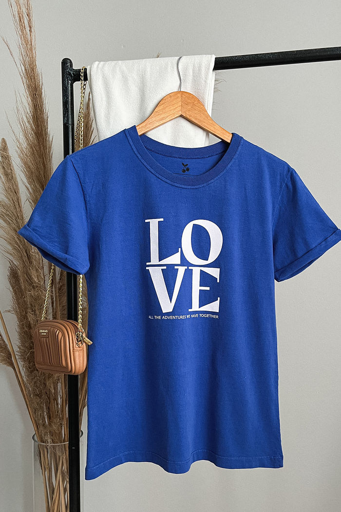 Tshirt Premium - Love - Azul Bic