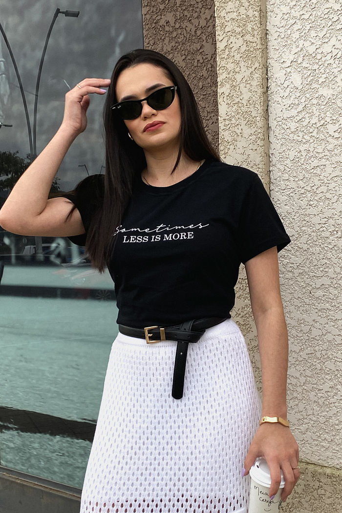 Tshirt Premium - Sometimes - Preto