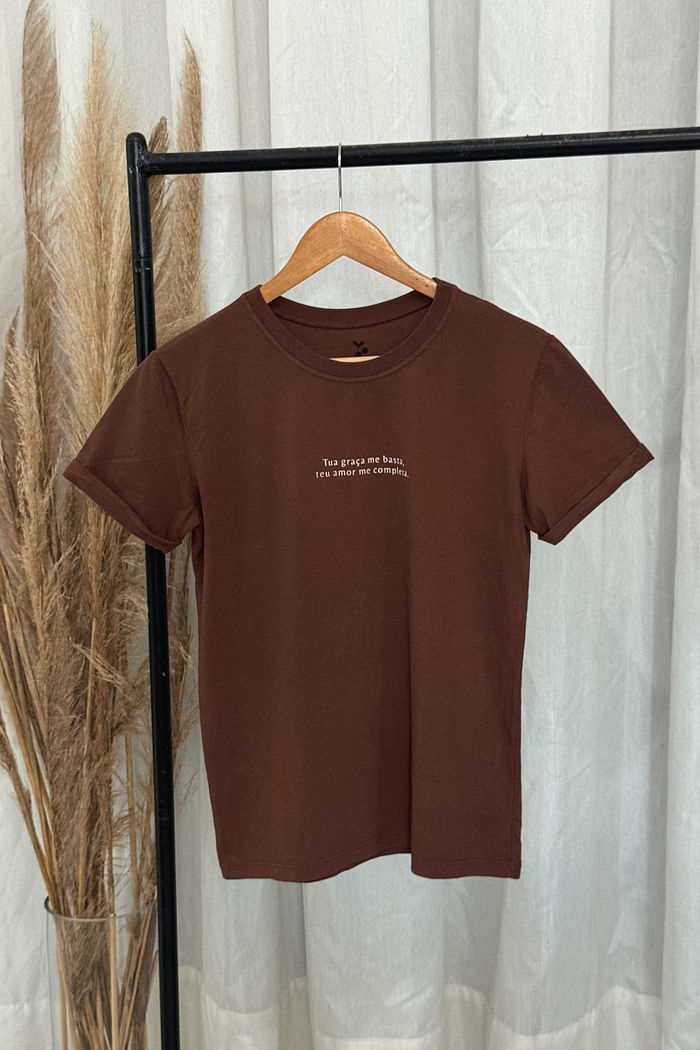 Tshirt Premium - Tua graça me basta - Marrom