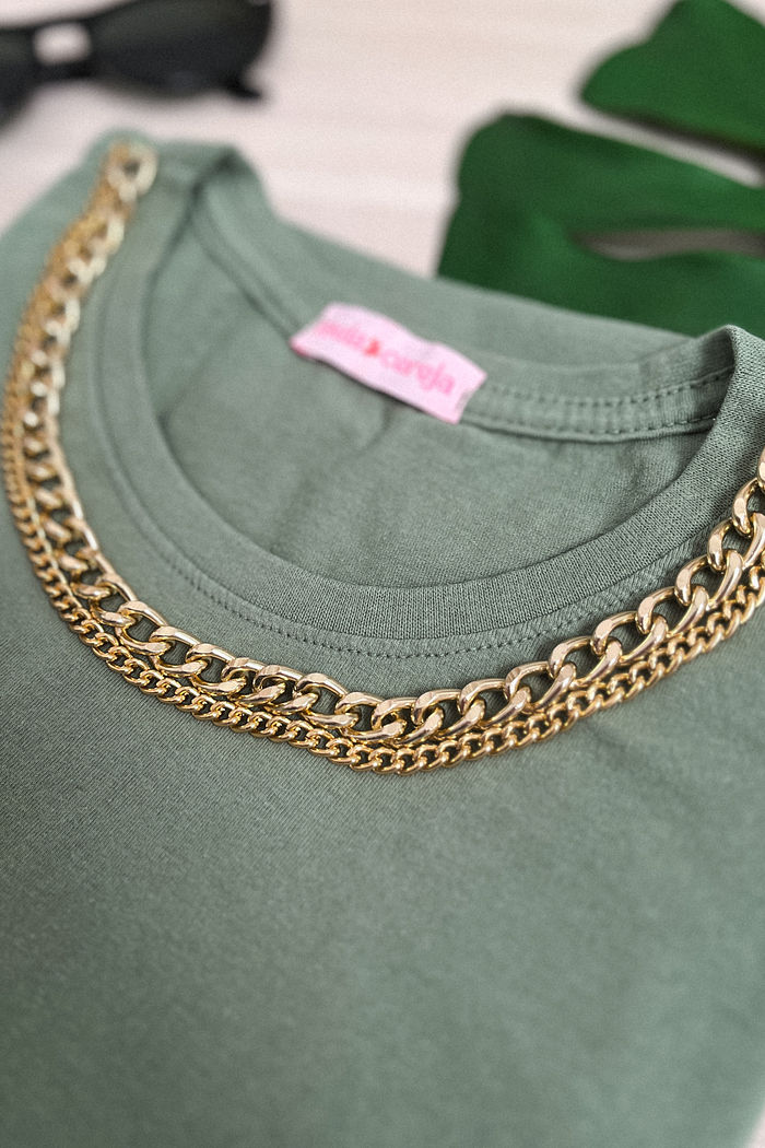 Tshirt Basic - Detalhe de corrente - Verde Oliva