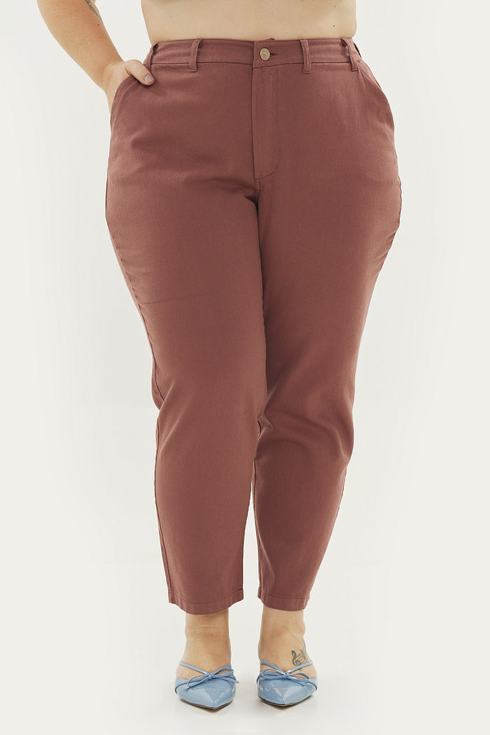 Calça Mom De Sarja Trento Marrom