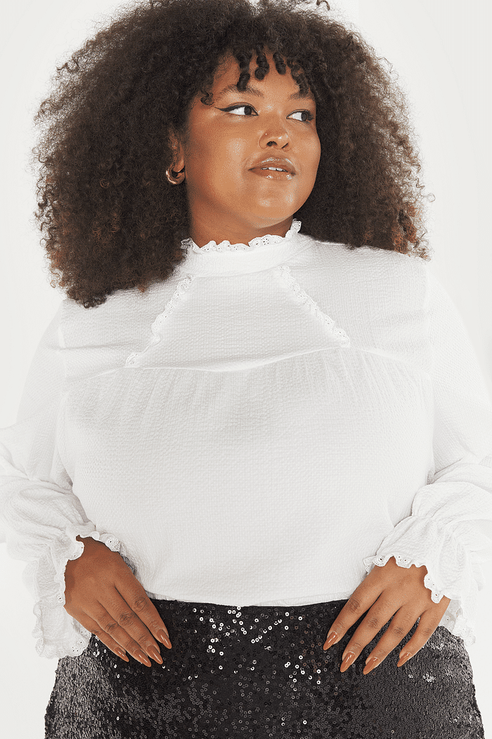 Blusa De Algodão Romântica Martina Off-White