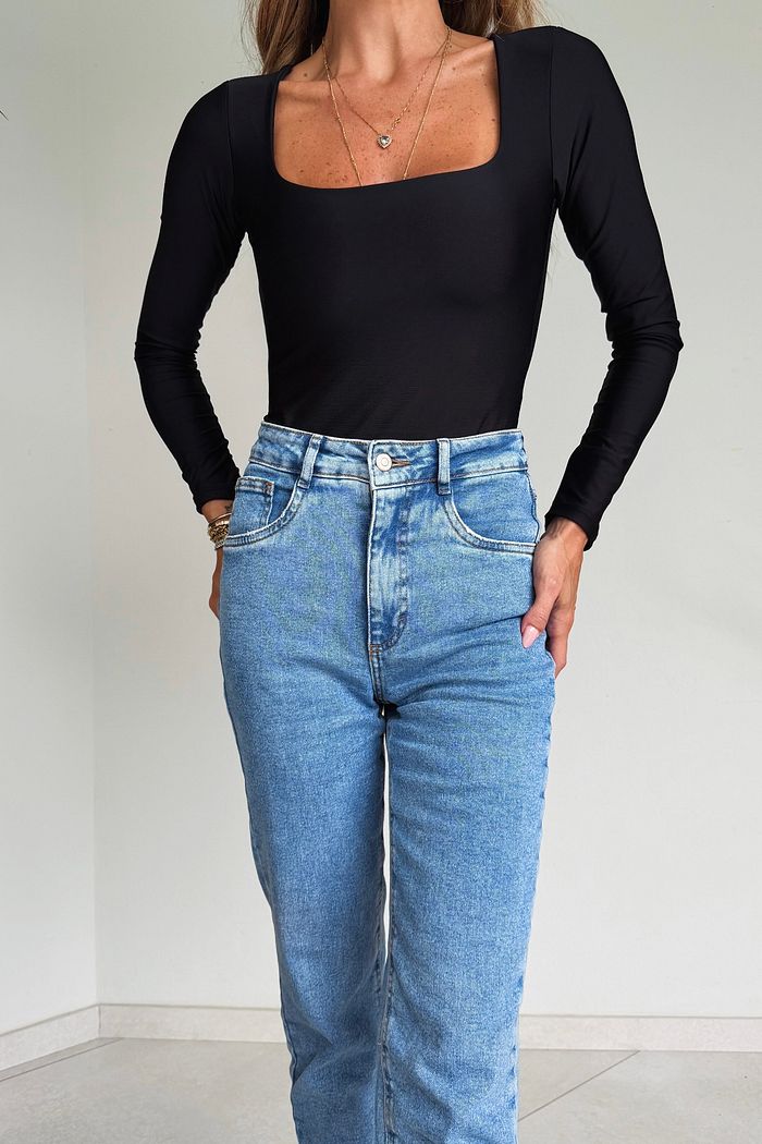 Body Manga Longa Decote Quadrado Suplex Premium cor Preta