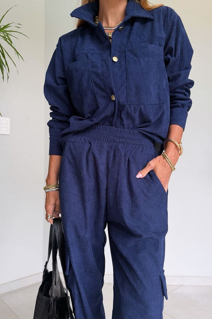 Conjunto em Cotelê Velluto na Cor Marinho