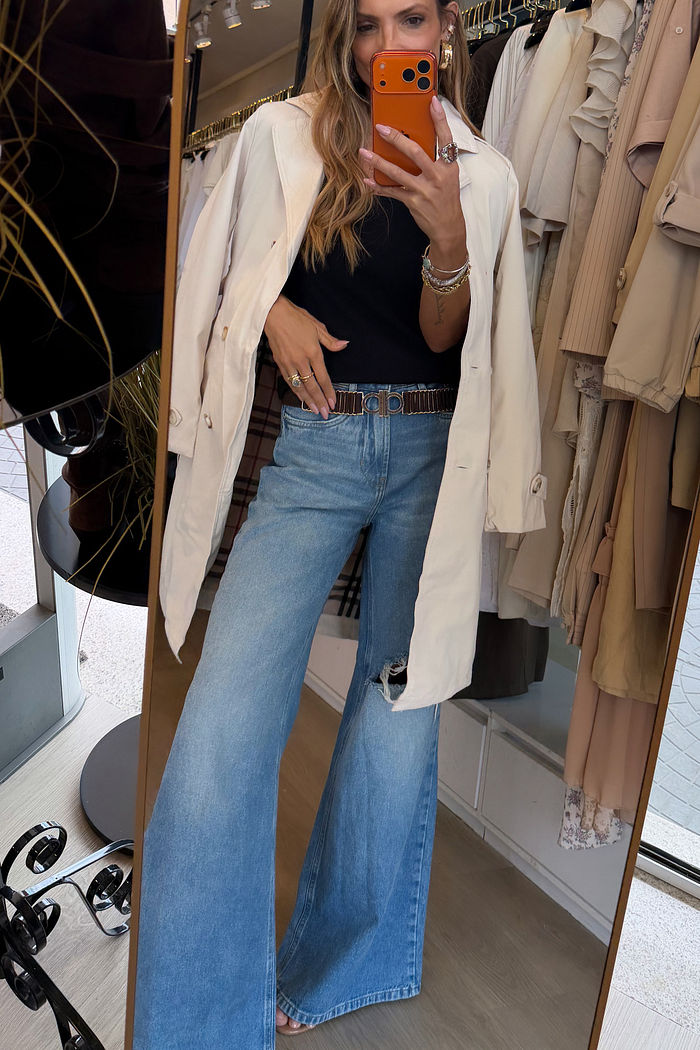 Trench Coat Clássico Longo cor Off/White Inspirado no Estilo Burberry