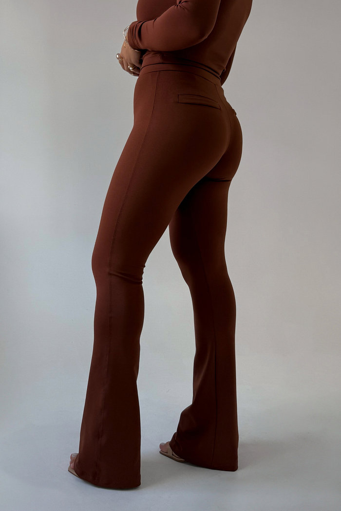 CALÇA MODELADORA FLARE LUNA