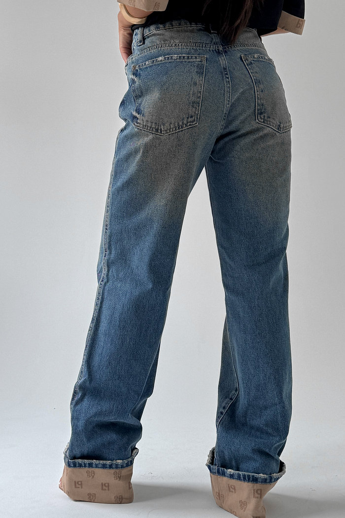 CALCA JEANS RETA LUNA LANÇA PERFUME