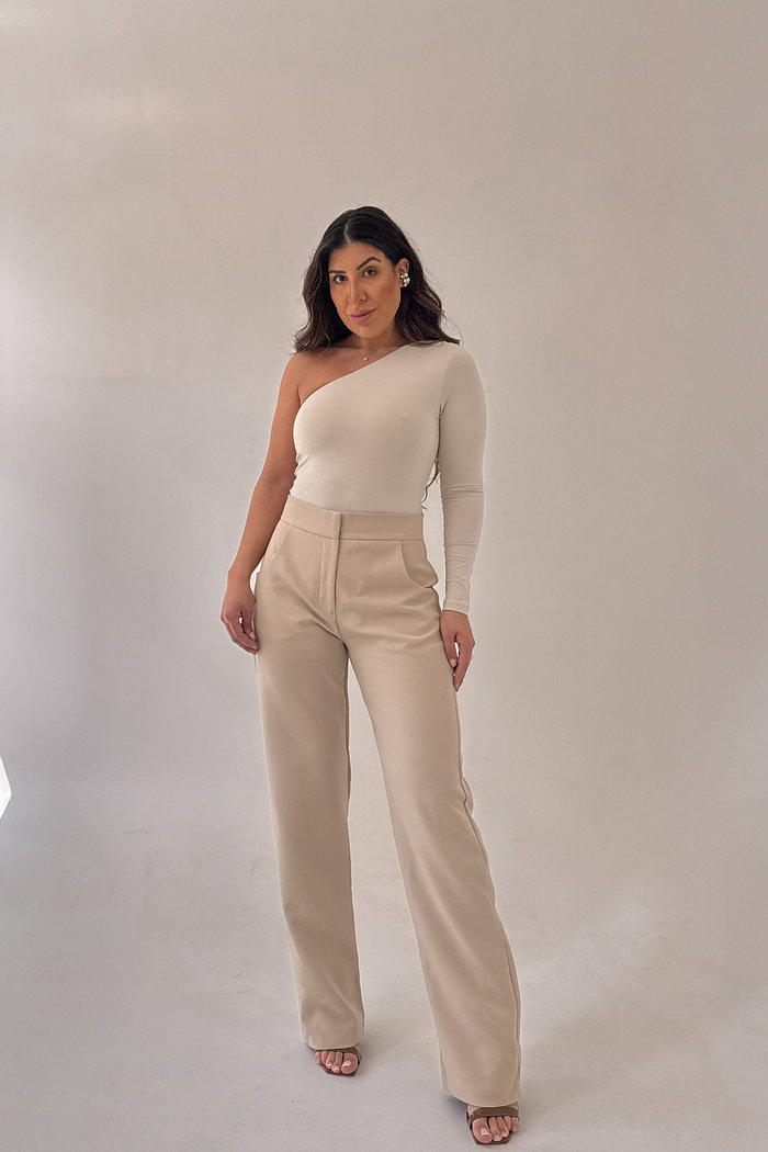 CALÇA RETA EM ALFAIATARIA AMÉLIE