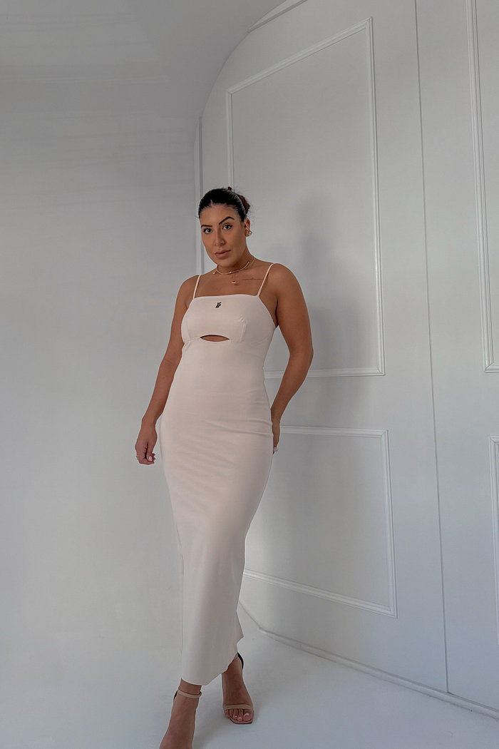 VESTIDO SUPER MIDI CARLA LANÇA PERFUME