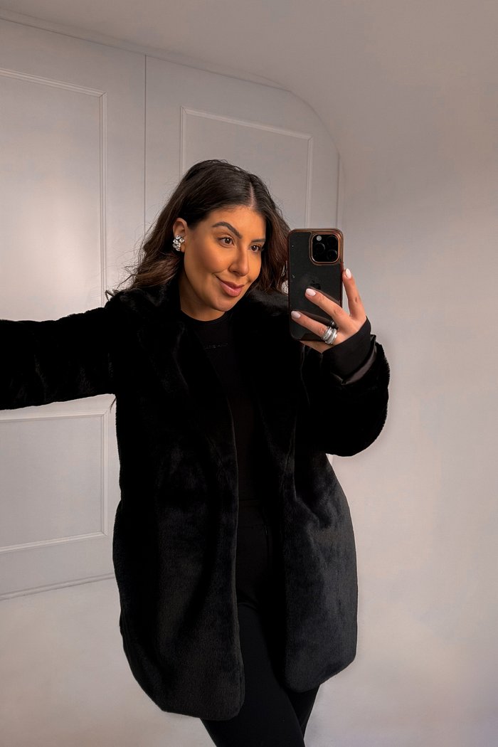 CASACO DE PELE OVERSIZED FERNANDA