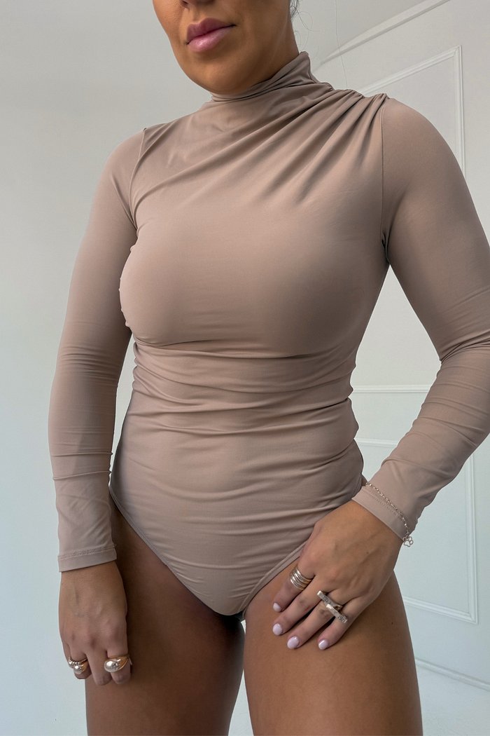 BODY EM POLIAMIDA COM DRAPEADO CRISTINA