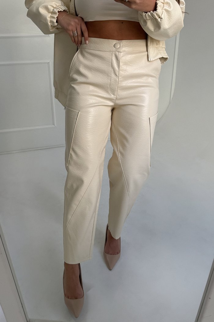 CALÇA BAGGY CINTURA MEDIA LUCY MYFT