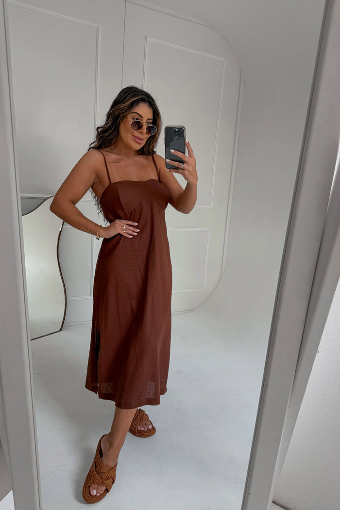 VESTIDO EM LINHO MÍDI COM RECORTES ANALU