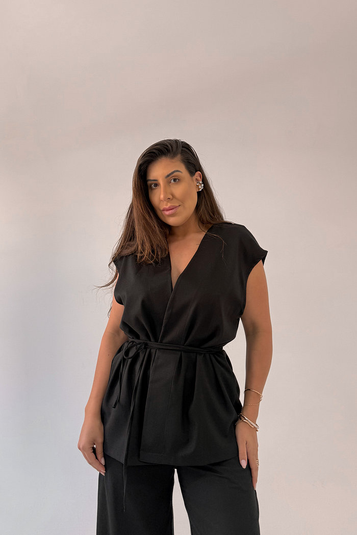 COLETE EM ALFAIATARIA COM AMARRAÇÃO PIETRA