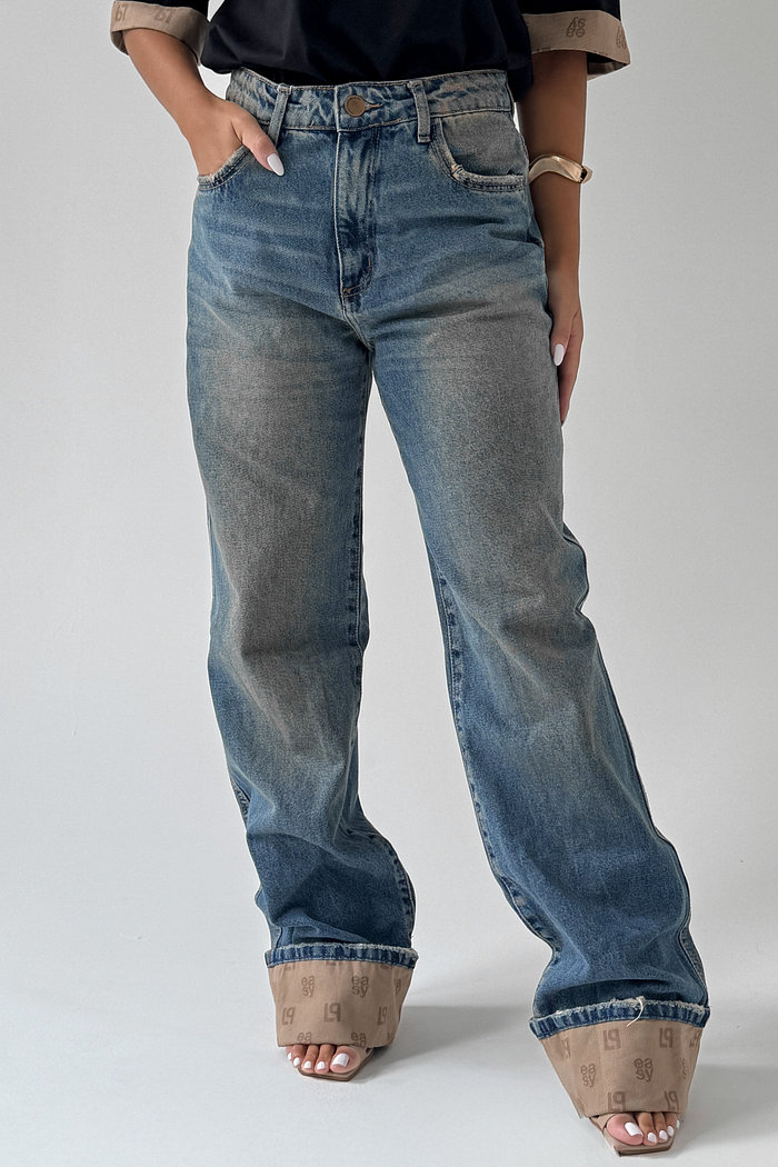 CALCA JEANS RETA LUNA LANÇA PERFUME