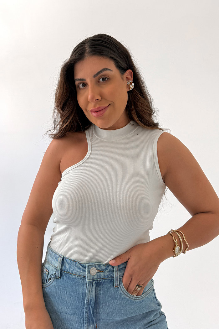 BLUSA COM RECORTE ZAFIRA