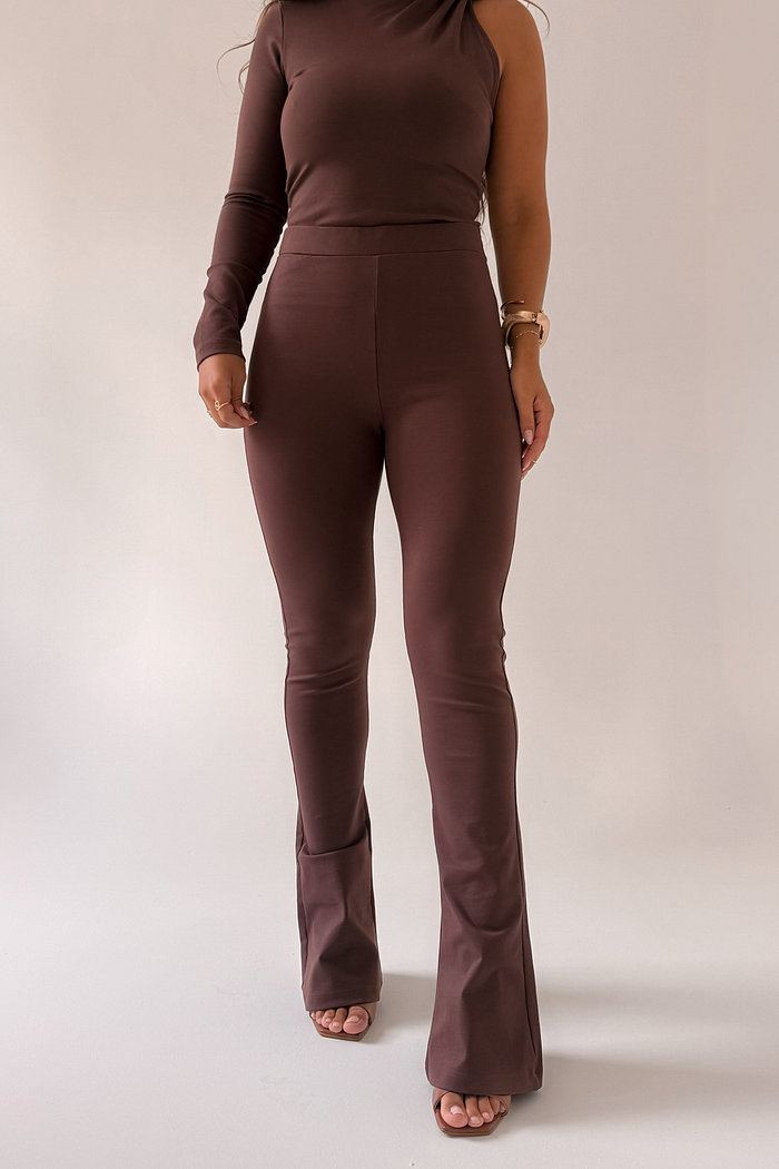 CALÇA BOOT CUT CINTIA MYFT