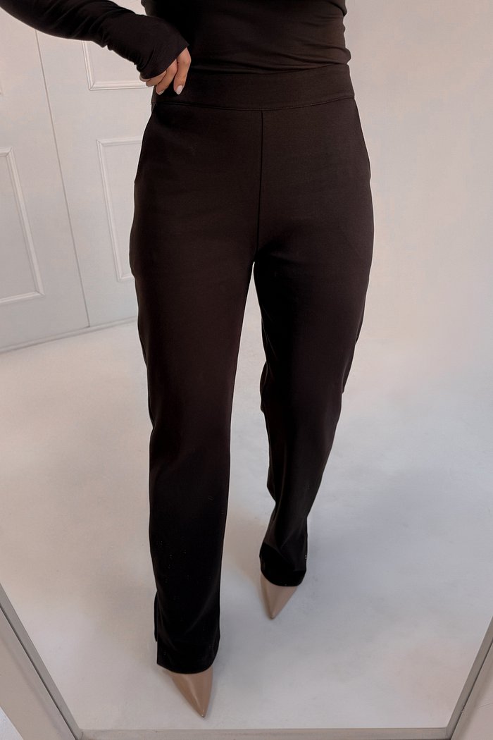 CALÇA RETA COM FENDA LATERIAL JULIE NIAH