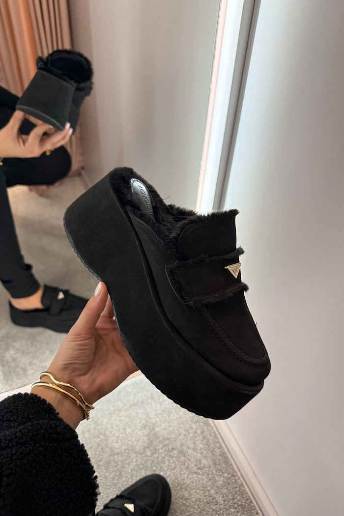 CLOG PELUCIADA JESSICA